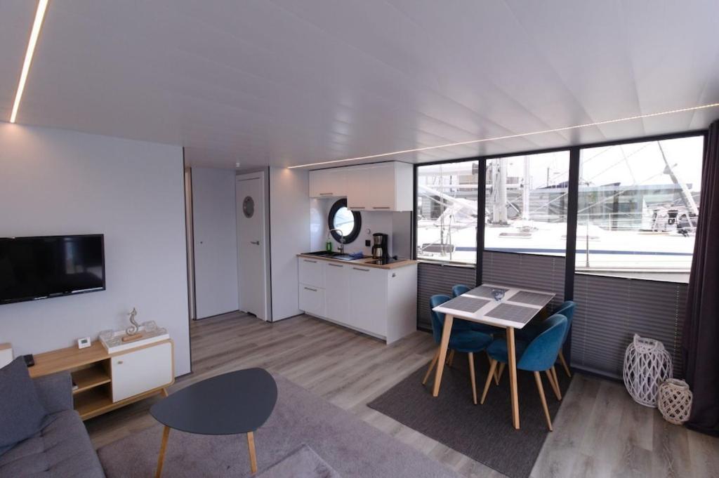 Hausboot Fjord Meeresbrise Mit Dachterrasse In Flensburg Exterior foto